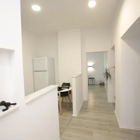 Miaap Apartment *